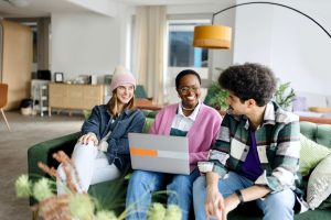 generation-z-collaborateurs-heureux