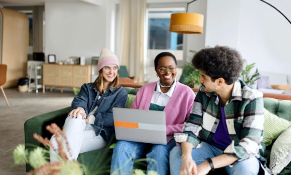 generation z collaborateurs heureux