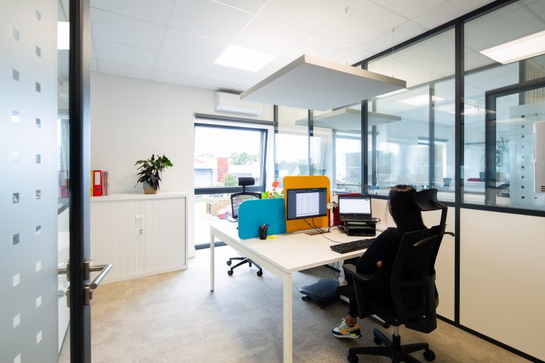 Bureaux de Groupe Qualiconsult, livrés par ADP Group, à Entzheim, septembre 2021.